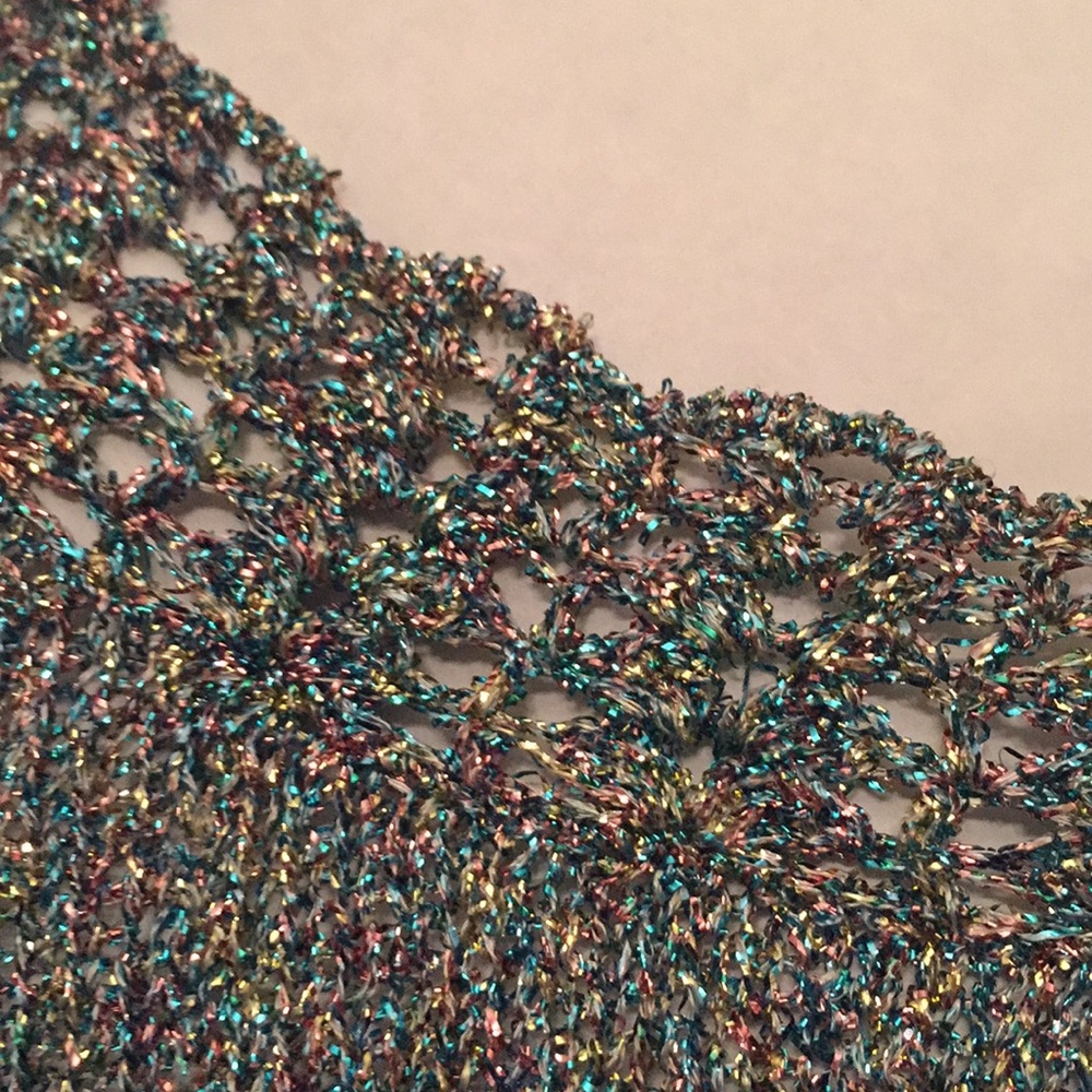 Top - Picture 2 of 7